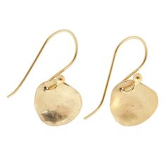 These delicate small disc dangly earrings  are designed to bring light and elegance to the face with every movement. Crafted to catch and reflect light, the subtle sway of the discs adds a radiant glow and a touch of dynamism to your look. 925 Sterling Silver with a 24kt gold plated. Avoid exposing your jewellery to harsh chemicals, including perfumes and creams. Forever Jewelry, Jewelry Ring Box, 24kt Gold, Silver Shop, Dangly Earrings, Mens Jewelry Bracelet, Silver Drop Earrings, Stylish Jewelry, Gold Plated Earrings