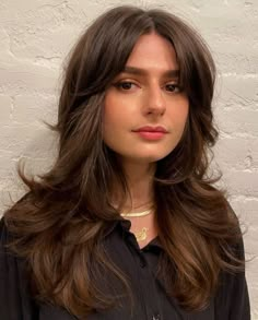 Round Face and Long Hair with Layers Round Face Haircuts Long, Round Face Haircuts Medium, Round Face Hairstyles Long, Round Face Haircuts, Long Layered Hair