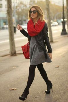 Latest Winter Fashion, Stylish Winter Outfits, Red Scarf, Mode Casual, Street Style Chic, You Tube, Inspired Outfits, Work Outfits Women, Looks Style