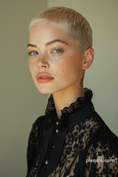 Very Short Haircuts for Women: Unleashing Bold Confidence with Modern Styles - Puqqu Very Short Pixie, Short Hair Cuts For Round Faces, Long Pixie Hairstyles, Edgy Short Hair