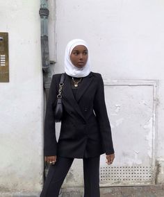 @itsnajmaahmed: “There is nothing i love more than a good suit 🖤” Suit Hijab, Woman In Suit, Modest Fashion Hijab