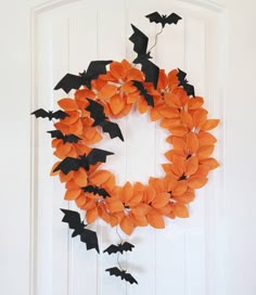 Halloween Bats Felt Wreath Orange and Black Flying Bats - Etsy Felt Bats, Modern Wreaths, Porta Halloween, Bat Wreath, Spooky Halloween Wreath, Sarah Berry, Company Halloween, Autumn House, Felt Leaf