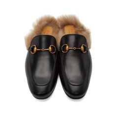 Authentic Gucci Princeton Mules With Fur Size 36.5 Comes With Box Brand New Gucci Mules Outfit, Mule Outfits, Gucci Mules, Gucci Shoes, Casual Outfits, Gucci, Fashion Outfits, Women Shoes, Brand New