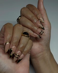 Happy Sunday 💖🏆 #dovenailsbysharon #gelx #apresgelx Nail Colors For Dark Skin Black Women, Earth Tone Nail Designs, Summer Nails Ballerina Shape, Short Nail Designs 2024, Brown Almond Nails Design, Gelx Inspo Nails, Round Almond Nails, Nail Designs For October, Smoky Nails