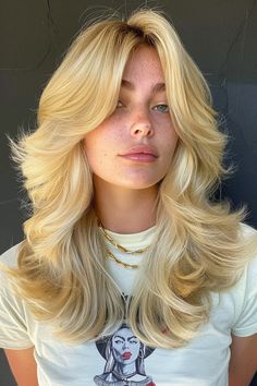 "Short Hair 2024: Top Trends and Styles for a Stylish Transformation 1980s Shag Haircuts, 70s Hair Side Part, Retro Layered Hair, Long Blonde Thick Hair, 70s Hairstyles With Bangs, 80s Hairstyles For Long Hair 1980s For Women, 70s Hair Blonde, 80s Hair Inspiration, Layered 70s Haircut