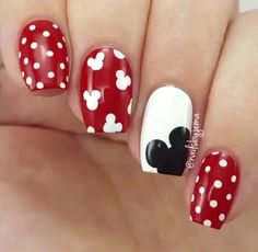 Minnie Mouse Nail Art, Mouse Nail Art, Mickey Mouse Nail Art, Disney Nail Art, Nails Disney, Mouse Nails