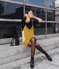 Dress Tights, Look Retro, Fall 24, Summer Denim, Foto Poses, Moda Vintage, Look Vintage