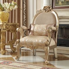 Sienna Champagne Chair  / HD-2663 - Ornate Home Arm Silhouette, Living Room Upholstery, Stylish Chairs, Classic Sofa, Traditional Living Room, Furniture Outlet, Formal Living Rooms, Classic Furniture, Rustic Furniture