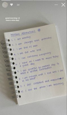 5 Minutes Journal, Daglig Motivation, Daily Journal Prompts, Spiritual Journals, Journal Writing Prompts