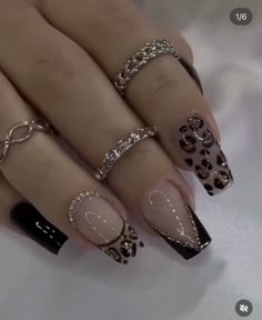 Black Nails Animal Print, Black Nail Designs Leopard, Black And Silver Leopard Nails, Black And Grey Cheetah Nails, Black On Black Cheetah Nails, Safari Nails, Sparkle Nail Designs, Mint Nails, Disney Acrylic Nails