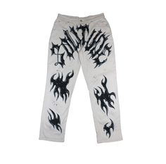 Vintage denim pants are hand painted in acrylics 1/1 Size 33 / Men's M / Women's M/L measurements: Waist- 84 cm / 33 inches Hips- 112 cm / 44 inches Inseam - 79 cm / 30 inches Recommended hand wash Cargo Pants With Designs, Cargo Painted Pants, Painted Pants Men, Painted Cargo Pants, Custom Cargo Pants, Painted Pants, Pants Art, Graphic Pants, Skull Pants