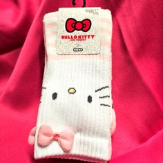 Sanrio Hello Kitty And Friends Crew Socks Includes 2 Pair From A Smoke-Free Environment Cute Cat Design Socks For Winter, Cute Winter Socks With Cat Design, Cute Cat Design Winter Socks, Cute Cotton Socks, Cute White Cat Design Socks, Sanrio Socks, Hello Kitty Socks, Sanrio Accessories, Kawaii Y2k