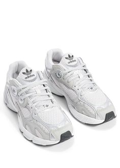 The Adidas ASTIR Women’s Sneaker Adidas Astir, Adidas White Shoes, Adidas Shoes Mens, Simple Lace, White Sneakers Women