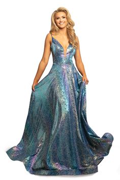 Holographic Prom Dress, Metallic Prom Dress, Iridescent Prom Dress, Trumpet Evening Dress, Holographic Dress, Dress Plunging Neckline, Metallic Prom Dresses, Glitter Prom Dress, Galaxy Wedding