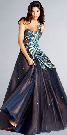 This is gorgeous! Peacock Inspired Dress, Blush Prom Dress, One Shoulder Prom Dress, Peacock Dress, Unique Prom Dresses, Blue Gown, Prom Dress Shopping, Creation Couture, Gorgeous Gowns