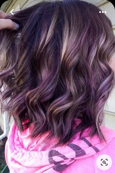 Purple And Caramel Highlights Brunettes, 2 Color Highlights Brunettes, Caramel And Violet Highlights, Caramel Violet Hair, Plum And Caramel Highlights, Hair Color Ideas For Brunettes Fall Winter, Drastic Fall Hair Color, Dark Purple With Highlights, Chocolate Hair With Purple Highlights