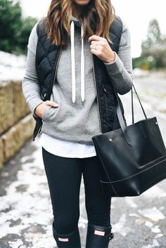 Winter Athleisure Outfits, Outfits Cold, Winter Outfits Warm, Sleeveless Coat, Mode Casual, Winter Vacation, Athleisure Outfits, Dresses Pants, 가을 패션