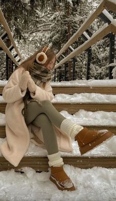 Cute Winter Outfits Baddie, Elegant Winter Outfits, Winter Outfits Nyc, Baddie Winter Outfits, Winter Going Out Outfits, Winter Outfits Blackgirl, Knee High Boots Outfit, Winter Outfits Casual, Looks Adidas