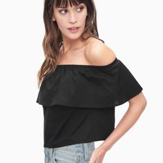 Nwt Splendid Tropic Off Shoulder Top, Size Xl Color: Black Wrap Around Neckline Gathered Overlay Boxy Silhouette 97% Cotton 3% Spandex Slight Stretch Dry Clean Only Length From Shoulder: 16in ** Black Cropped Blouse For Summer, Chic Cotton Tops For Date Night, Casual Tops For Date Night, Casual Off-shoulder Top For Night Out, Cropped Black Top For Date Night, Chic Cotton Crop Top For Night Out, Chic Off-shoulder Top For Summer Nights, Chic Off-shoulder Top For Night Out, Black Cropped Top For Date Night