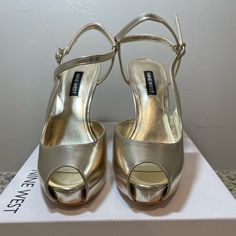 New In Box, No Tags But Never Worn. Size 5.5 Nine West Hanken Ankle Strap Platform Sandals In Platino Shimmer Suede. Heel Height: 4.53” Platform Height: 0.78” Nine West Shoes, Shoe Game, Platform Sandals, Nine West, Shoes Women Heels, Ankle Strap, Heel Height, Shoes Heels, Women Shoes