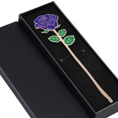 PRICES MAY VARY. Unique shape: made of metal, the rose bookmark is perfect for female book lovers, it enhances the reading experience to the maximum and is perfect as a gift for women. A very interesting gift: the shape of the rose with its delicate black gift box makes it a great gift for women for any holiday. A personalised gift that can be given to wives, lovers, daughters, children, teachers, girlfriends and used to express your love for them. Quality materials: this rose bookmark is made f Rose Bookmark, Friend Graduation, Unique Stocking Stuffers, Bookmarks For Books, Stocking Stuffers For Women, Budget Friendly Gift, Flower Bookmark, Cute Bookmarks, Bookmark Gifts