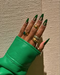 Cool Designs For Nails, Every Other Nail Different Color, Nails With Different Colors On Each Hand, Jewel Tone Nails, Maquillage Yeux Cut Crease, Nail Candy, Clothes And Shoes, Fire Nails