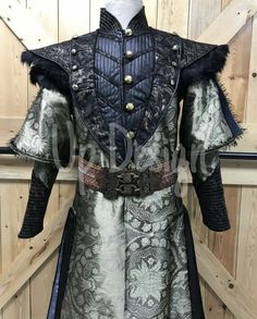 Gaun Abad Pertengahan, Handmade Photography, Turkish Dress, Larp Costume, Fandom Fashion, European Culture, Medieval Clothing, Fashion Mood Board, Nightwing