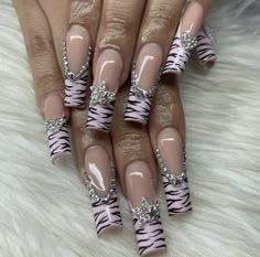 Mcbling Nail Ideas, 2yk Nails Ideas, 2000s Fashion Nails, Nails Square Y2k, 2000s Nails Acrylic Black Women, Y2k Mcbling Nails, Mc Bling Nails, 2000 Inspired Nails, 2yk Nails