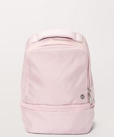 Lululemon Stuff, Light Pink Backpack, Adventurer Backpack, Lululemon Backpack, School Backpack Essentials, Preppy Accessories, Preppy Backpack, Cute Luggage, Lululemon Bags