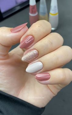 Simple Fall Nails, Hello Nails, Seasonal Nails, Nails Desing, Green Nails, Winter Nails