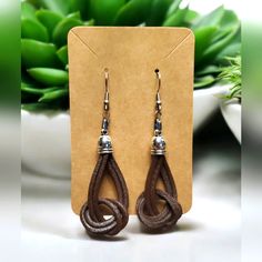 Genuine Brown Leather Cord Knot Earrings. Great Everyday Casual Earrings That Are Lightweight. Fast Shipping! *Handcrafted And Never Worn. Leather Cord Earrings Diy, Leather Cord Earrings, Cord Earrings, Primitive Jewelry, Etsy Promotion, Casual Earrings, Denim Diy, Leather Thread, Knot Earrings