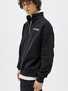 Editor's NotesThis half zip-up sweatshirt features oversized and comfortable fit. It can be styled in various ways with sweatpants or denims.- High density fabric- Half zip-up- Message lettering point- Soft to touch- Oversized fitMeasurements(in.)95 / 100 / 105 - Total length: 25.59 in. / 26.38 in. / 27.17 in. - Shoulder: 24.80 in. / 25.59 in. / 26.38 in.- Chest: 23.74 in. / 24.80 in. / 25.79 in. - Sleeve length: 22.05 in. / 22.44 in. / 22.83 in. Model info: 6' 0 / 138.8 Oversized Quarter Zip Outfit, Half Zip Outfit Men, Half Zip Sweatshirt Outfit Men, Half Zip Sweatshirt Outfit, Half Zip Outfit, Quarter Zip Outfit, Sweatshirt Outfit Men, Mens Haircuts Wavy Hair, Oversized Quarter Zip