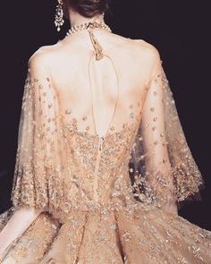 Marchesa Marchesa, Fall 2016, Couture Dresses, A Dress, New York Fashion Week