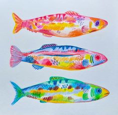 three different colored fish are shown in this drawing