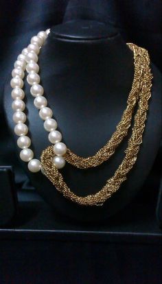 Arabian Jewelry Pearl, Jewelry Hacks, Handmade Fashion Jewelry, Jewelry Fashion Trends, Handmade Jewelry Diy, Jewelry Design Necklace, A Necklace, Bead Jewellery, Tahiti