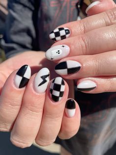 King Nails, Boho Nails, December Nails, Modern Nails, Nail Polish Designs, Ring Finger, Nail Tech, Swag Nails