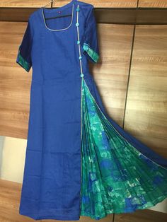 Kurti Kurta Patterns, Churidar Designs, Kurta Style, Salwar Designs, Indian Attire, Indo Western