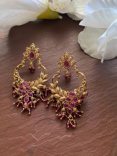 Length: 3 inches Kammalu Designs Gold Latest, Makara Kundanalu Earrings, Gold Zumaka, Chandbali Earrings Gold, Kundan Earrings Gold, New Necklace Designs, Desi Jewellery, Latest Earrings Design, Fashion Jewelry Necklaces Gold