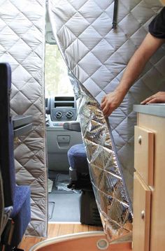 fiamma thermal wall panel Astuces Camping-car, Ducato Camper, Kangoo Camper, 1000 Lifehacks, Small Camper, Kombi Home, Sprinter Van Conversion, Sprinter Camper