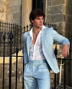 Classy Prom Suits Men, Men’s Blue Suit Ideas, Grad Suits Men Prom, Prom Suit Inspo Men, Prom Suits For Men 2023, Grad Suits Men, Gala Suits For Men, Men Gala Outfit, Mens Hoco Outfit