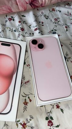 iphone 15 pink rosa Soya Mumu, Custom Ipad, Pink Lifestyle, Iphone Obsession, Pink Iphone, Everything Pink, Just Girl Things, New Phones, Apple Products