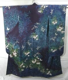 Would you look at the color changes... Night Field, Modern Kimono, Moonlit Night, Moon Light, Beautiful Kimonos