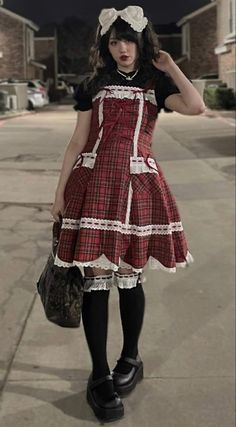 Goth Lolitas, Otome Fashion, Japanese Fashion Harajuku, Cute Kawaii Outfits, Japanese Lolita Fashion, Japanese Street Fashion, J Fashion, Gothic Outfits, Alternative Outfits