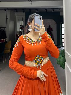 Premium Quality Trendy Blouse Designs For Navratri, Navaratri Jewellery, Blouse Designs For Navratri, Fancy Chaniya Choli, Navratri Fits, Garba Dresses, Navratri Ideas, Navratri Outfits, Glam Quotes