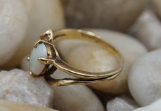 Vintage 14k Stamped Opal Ring For Formal Occasions, Collectible Heirloom Solitaire Ring, Vintage Hallmarked Opal Ring For Anniversary, Vintage Opal Ring In 14k Gold, Vintage 14k Gold Opal Ring, Vintage Opal Ring Stamped 14k, Vintage Opal Ring Gift, Vintage 14k Stamped Opal Ring, Heirloom Yellow Gold Opal Ring As A Gift