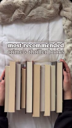 Book Recommendations Thriller, Books To Read Summer, Lock Every Door, Bookshelves Inspiration, Psychological Thriller Books, Lucy Foley, Riley Sager, Lisa Jewell, Good Novels To Read