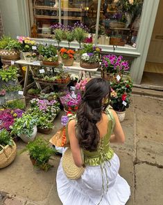 vintage markets & flower shops 🫶🏼✨🧚🏻🌸 outfit is linked on my @shop.ltk in my bio xxx | Instagram Psychology Student, Flower Shops, Spring Mood, Insta Pictures, Instagram Pose, Instagram Photo Inspiration, Summer Photos, Instagrammer