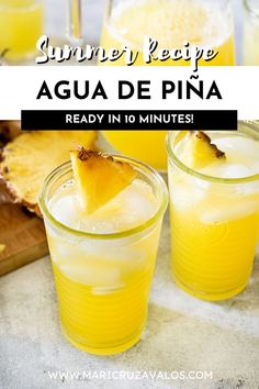 Agua de piña in glasses with ice and garnished with a fresh pineapple wedge. Text overlay. Mexican Pineapple Drink, How To Make Pineapple Water, Agua Fresca Pineapple, Pineapple Aqua Fresca, Mexican Aquas Frescas, Mexican Pineapple Water Recipe, Pina Agua Fresca Recipe, Mexican Drinks Aguas Frescas