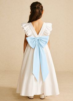 Let your flower girl have fun walking down the aisle while tossing petals in our matte satin dress, Aero. She features a scoop neckline, a beautiful V-back, a lovely bow tie belt, a ruched A-line skirt, and adorable flutter sleeves. Satin Flower Girl Dresses, Fun Walk, Matte Satin, Walking Down The Aisle, Wedding Board, Satin Dress, Flutter Sleeves, Girl Dresses, Tie Belt