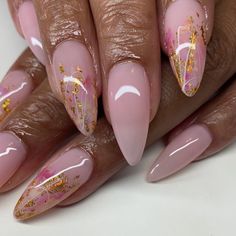 Crys’ Nail Life on Instagram: "💅🏽💅🏽" Mandel Shape Nails, Almond Point Nails, Pastel Cat Eye Nails, Classy Oval Nails, Almond Shape Nails, Work Nails, Dope Nail Designs, Classy Acrylic Nails